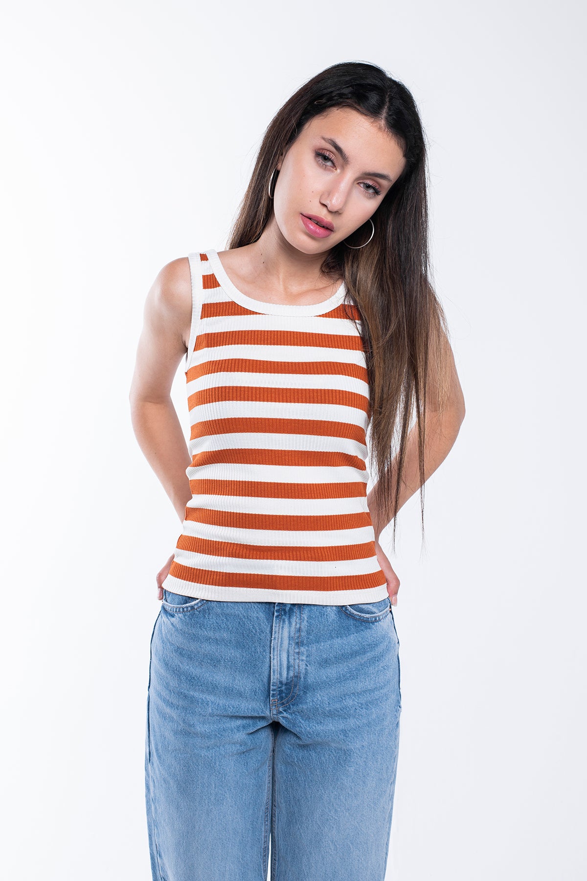 Striped-vest-dark-orange-1